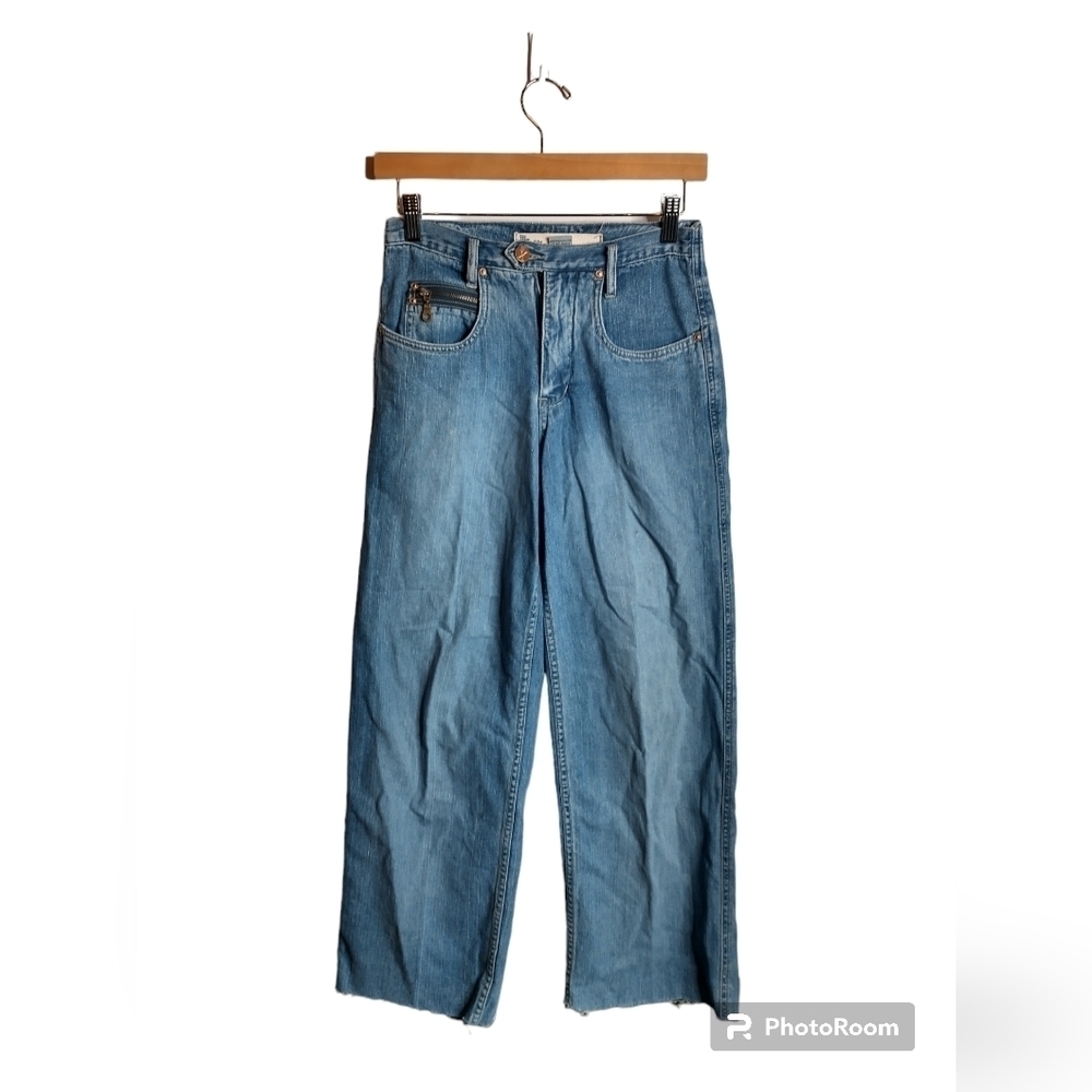 Vintage Y2K Wide Leg high waisted jeans, size 1/2